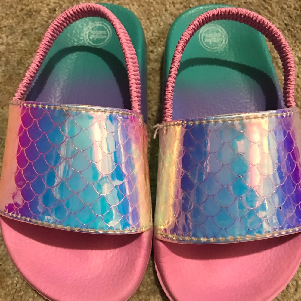 Super cute mermaid themed toddler sandals.